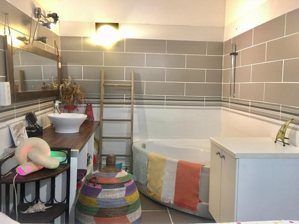 Appart Central A Sete Avec Balcon Bagian luar foto