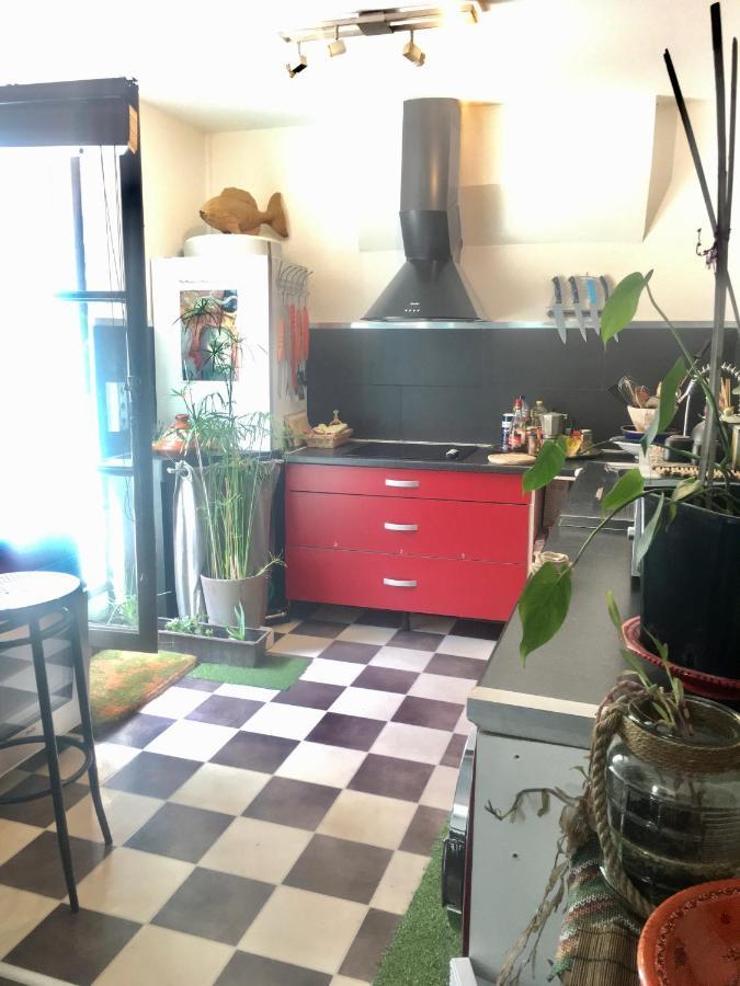 Appart Central A Sete Avec Balcon Bagian luar foto
