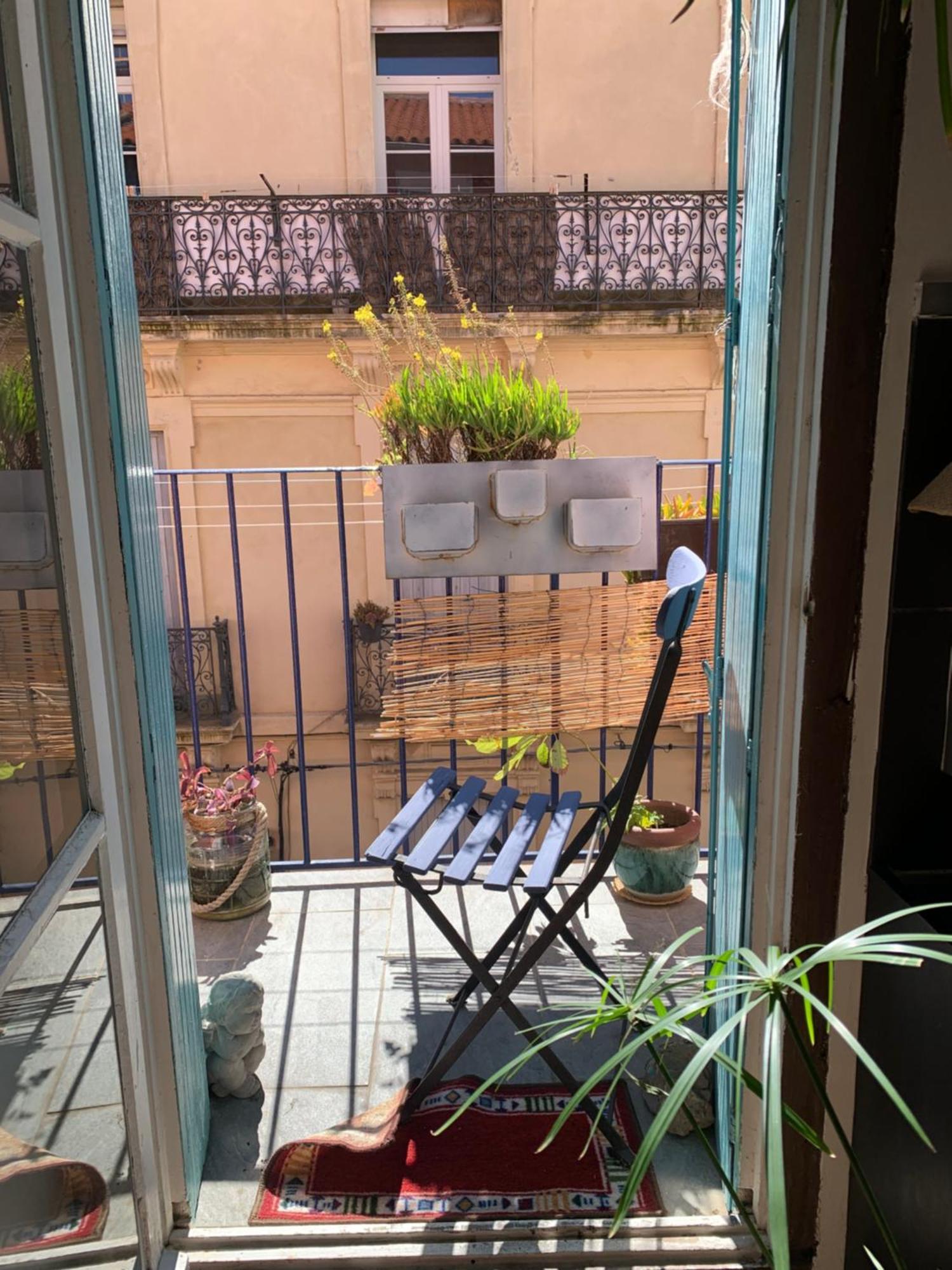Appart Central A Sete Avec Balcon Bagian luar foto